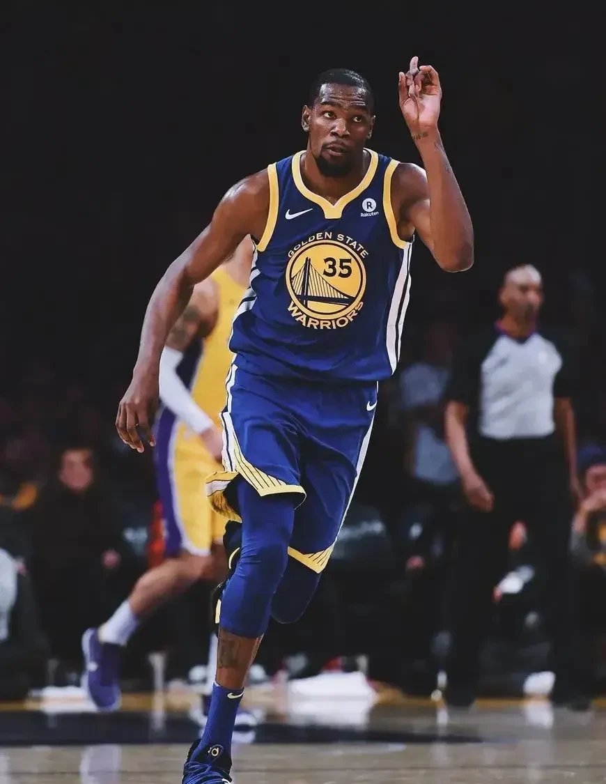 杜兰特新星回归赛场表现惊艳,澳大利亚队未来可期!的简单介绍 杜兰特新星回归赛场表现惊艳,澳大利亚队未来可期!的简单介绍