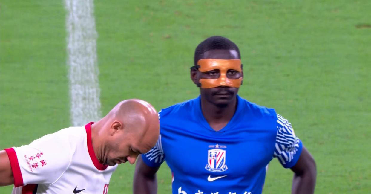 上海申花发布备战花絮;清晨队长鼓劲;法国杯任务艰巨;年轻球员得到机会的简单介绍 上海申花发布备战花絮;清晨队长鼓劲;法国杯任务艰巨;年轻球员得到机会的简单介绍