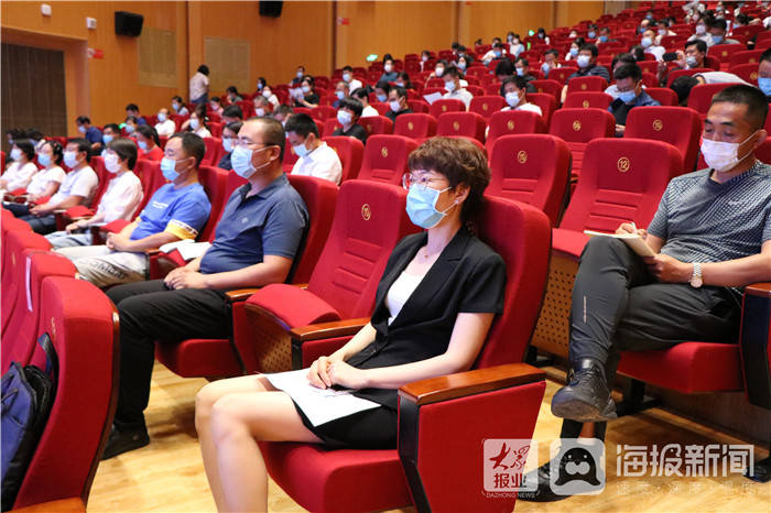 关于国际比赛日成都蓉城备战意大利杯,伤情更新细节曝光,目标明确,心理建设被强调的信息 关于国际比赛日成都蓉城备战意大利杯,伤情更新细节曝光,目标明确,心理建设被强调的信息