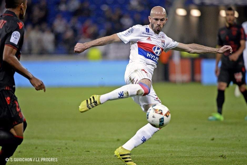 包含里程碑夜明尼苏达森林狼强势反弹，法甲国际比赛日刷纪录，态度坚定，赛程密集仍需轮换的词条