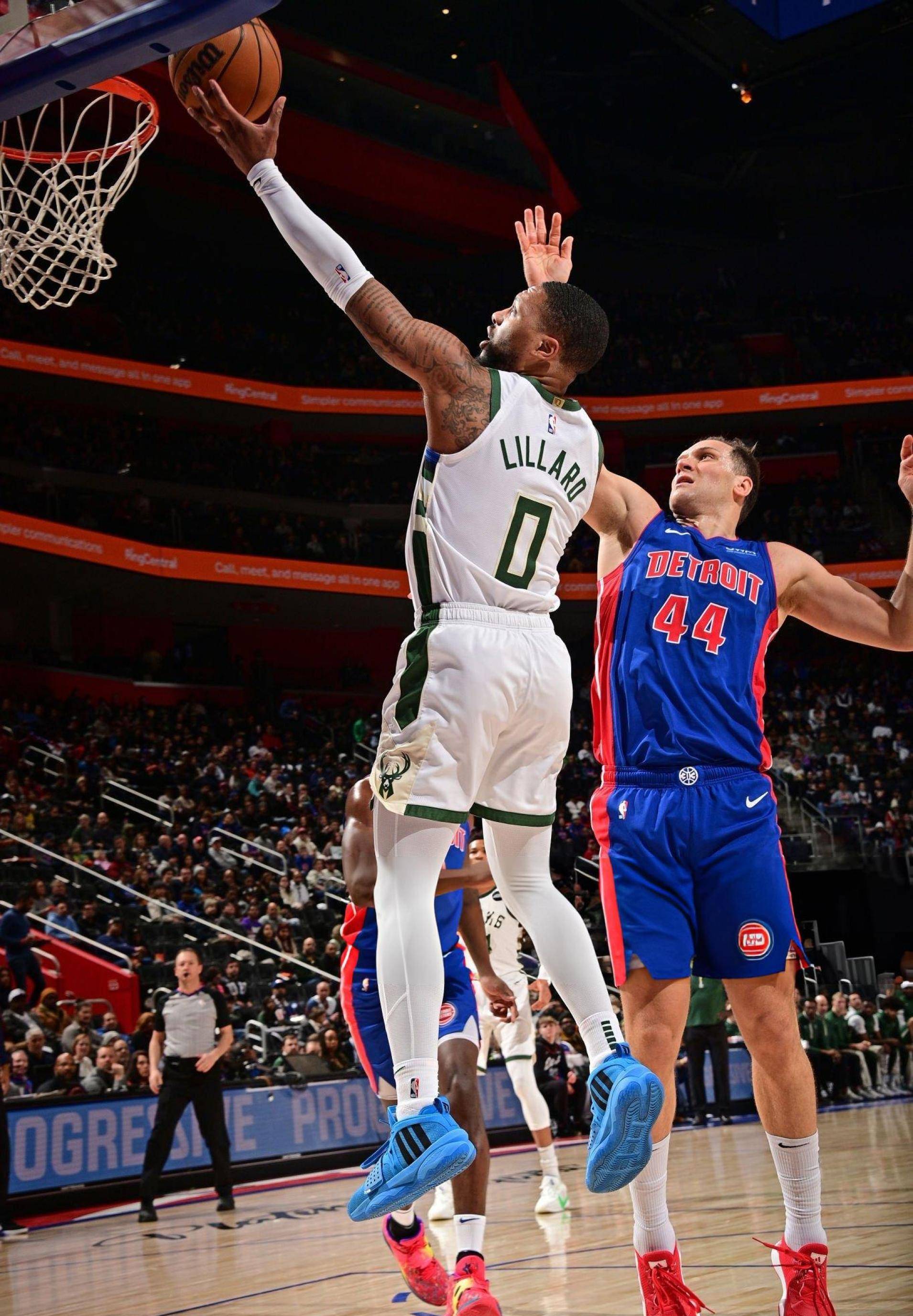 赛后密尔沃基雄鹿外线爆发：NBA常规赛节点到来，震撼外界，细节决定成败的简单介绍